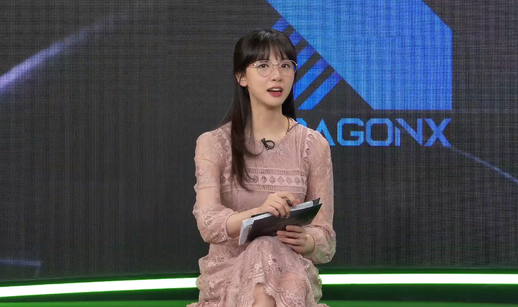 CLG碾压BLG，Gumayusi团战一打五鏖战多局成都决赛之夜，成为赛场最大亮点的简单介绍