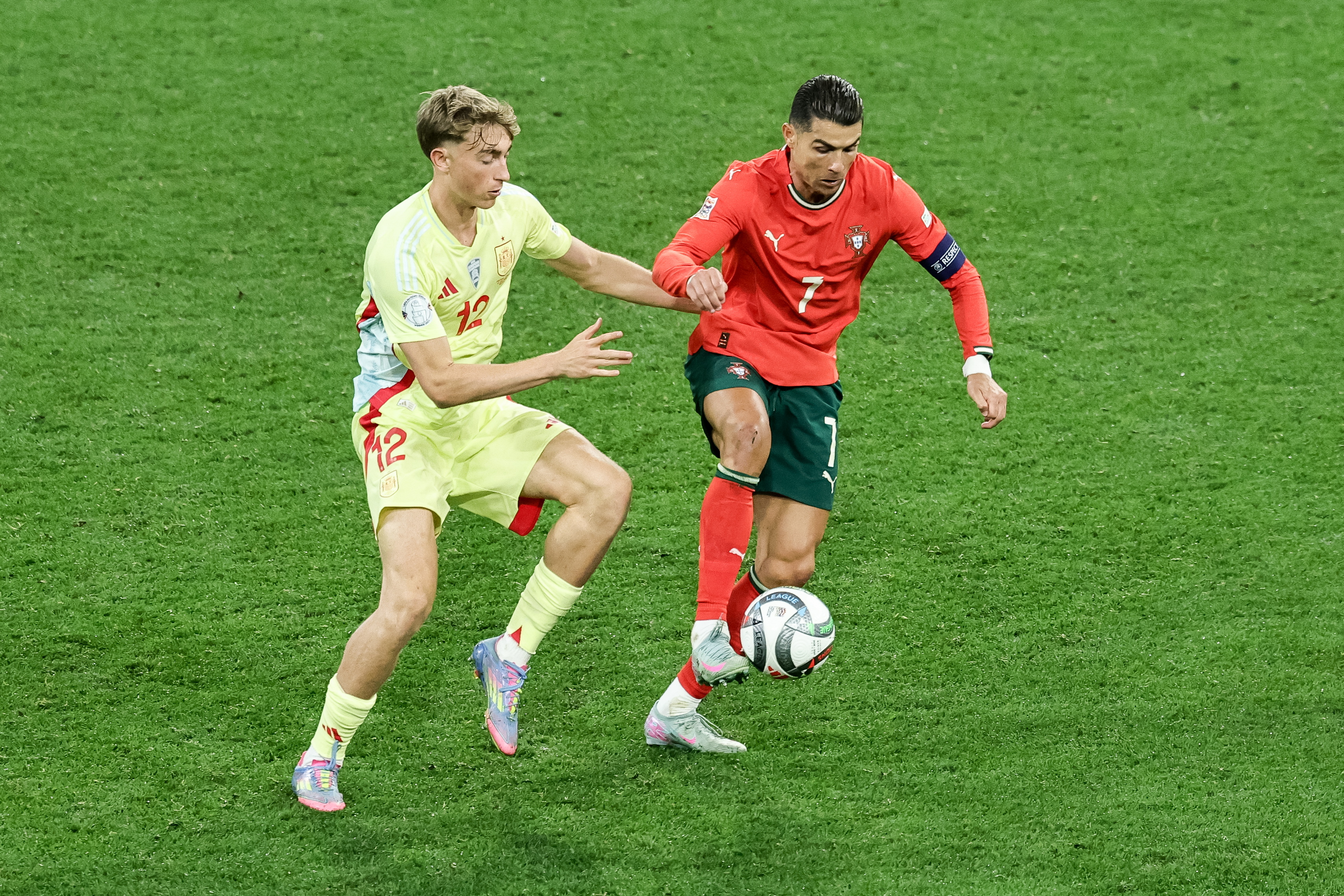 葡萄牙田径队队员表现优异,斩获冠军 葡萄牙田径队队员表现优异,斩获冠军