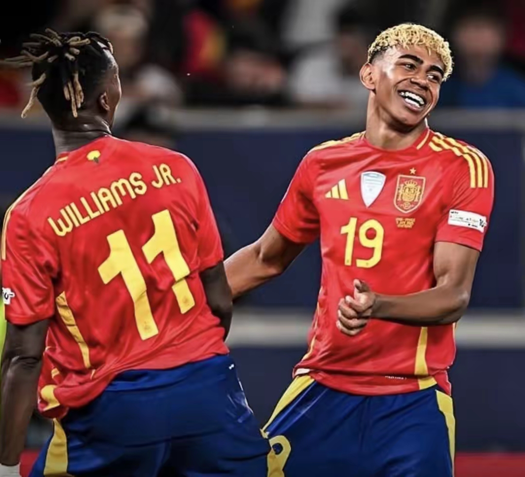 包含葡萄牙战平阿尔巴尼亚，出线希望略显黯淡的词条