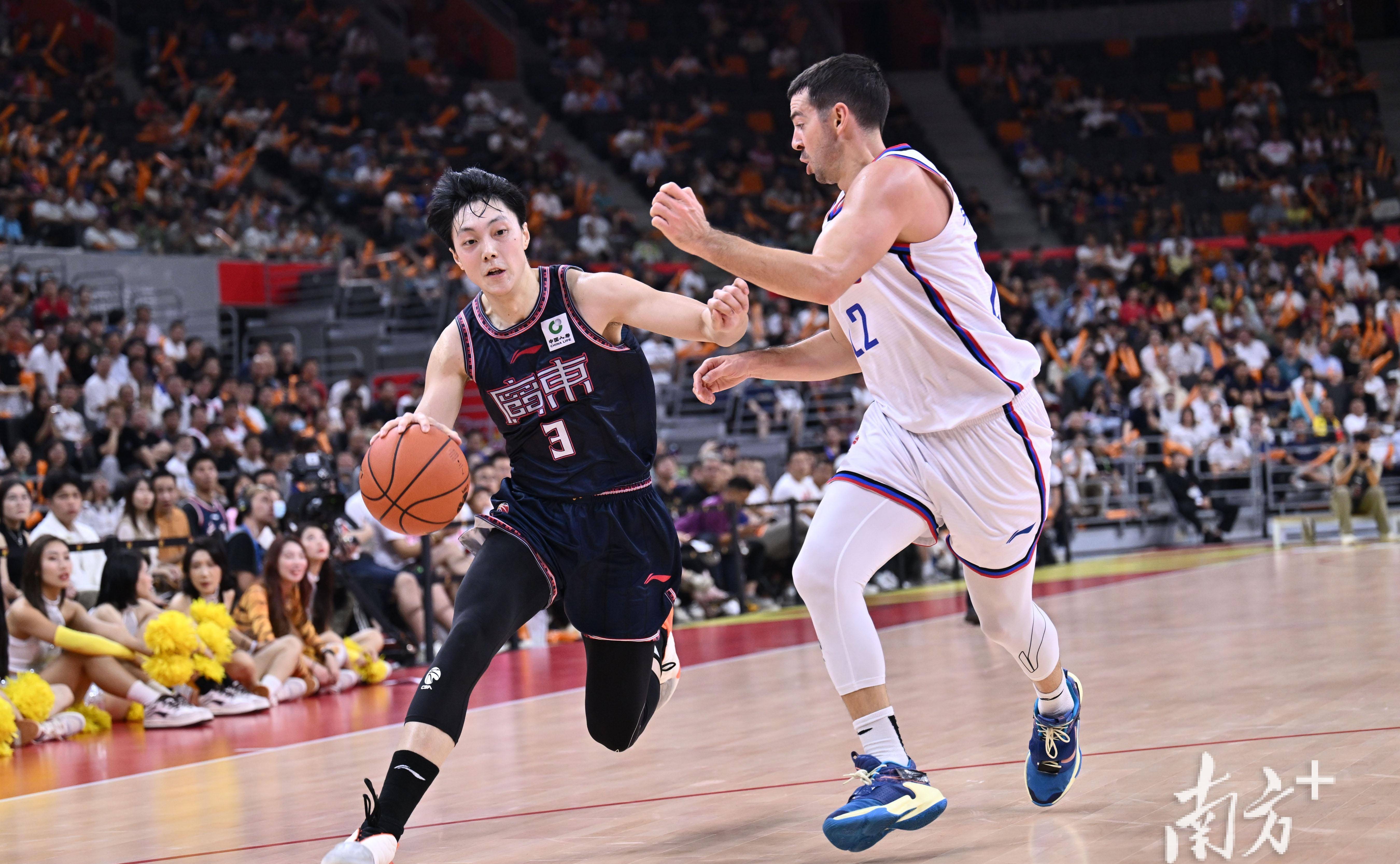 哈尔滨海狼主场不敌南昌八一,遭遇连败 哈尔滨海狼主场不敌南昌八一,遭遇连败