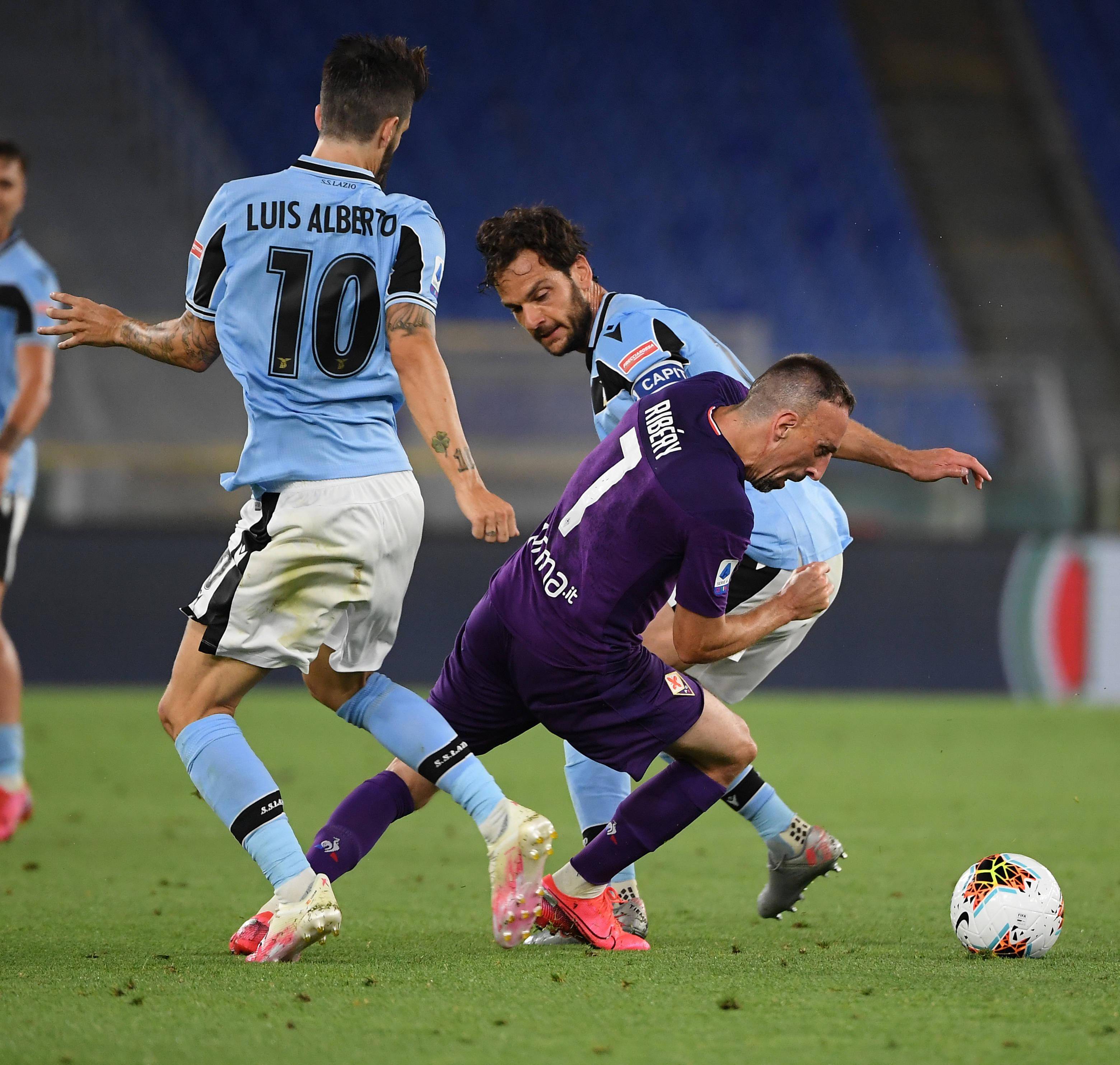 关于转变战术的佛罗伦萨客场迎战桑普多利亚的信息