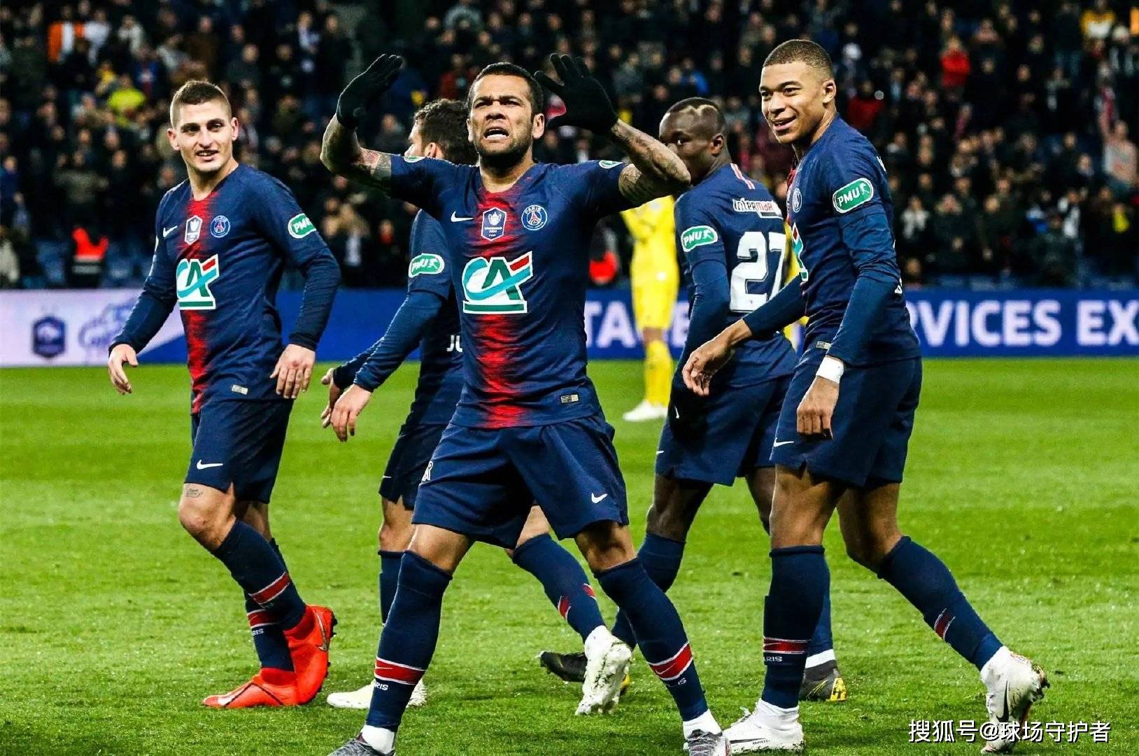 巴黎圣日耳曼3-1战胜沙托鲁,豪取法甲四连胜 巴黎圣日耳曼3-1战胜沙托鲁,豪取法甲四连胜