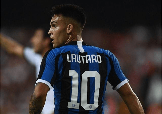 荷兰力克国际米兰,阿奎罗高光表现的简单介绍 荷兰力克国际米兰,阿奎罗高光表现的简单介绍