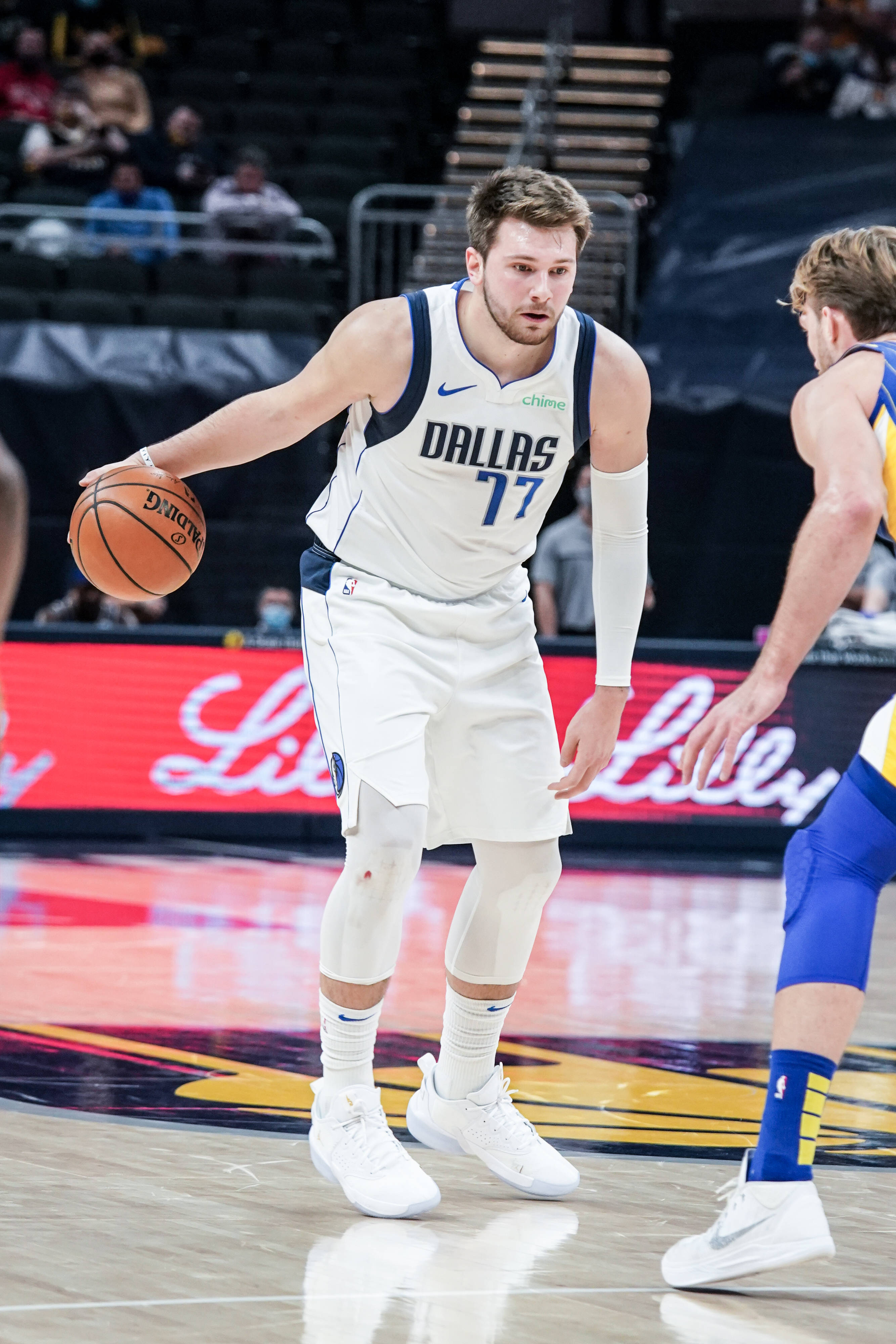 步行者惨胜黄蜂,结束两连败 步行者惨胜黄蜂,结束两连败