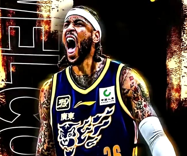 广东宏远主帅杜锋:周鹏为球队作出了巨大贡献。 广东宏远主帅杜锋:周鹏为球队作出了巨大贡献。