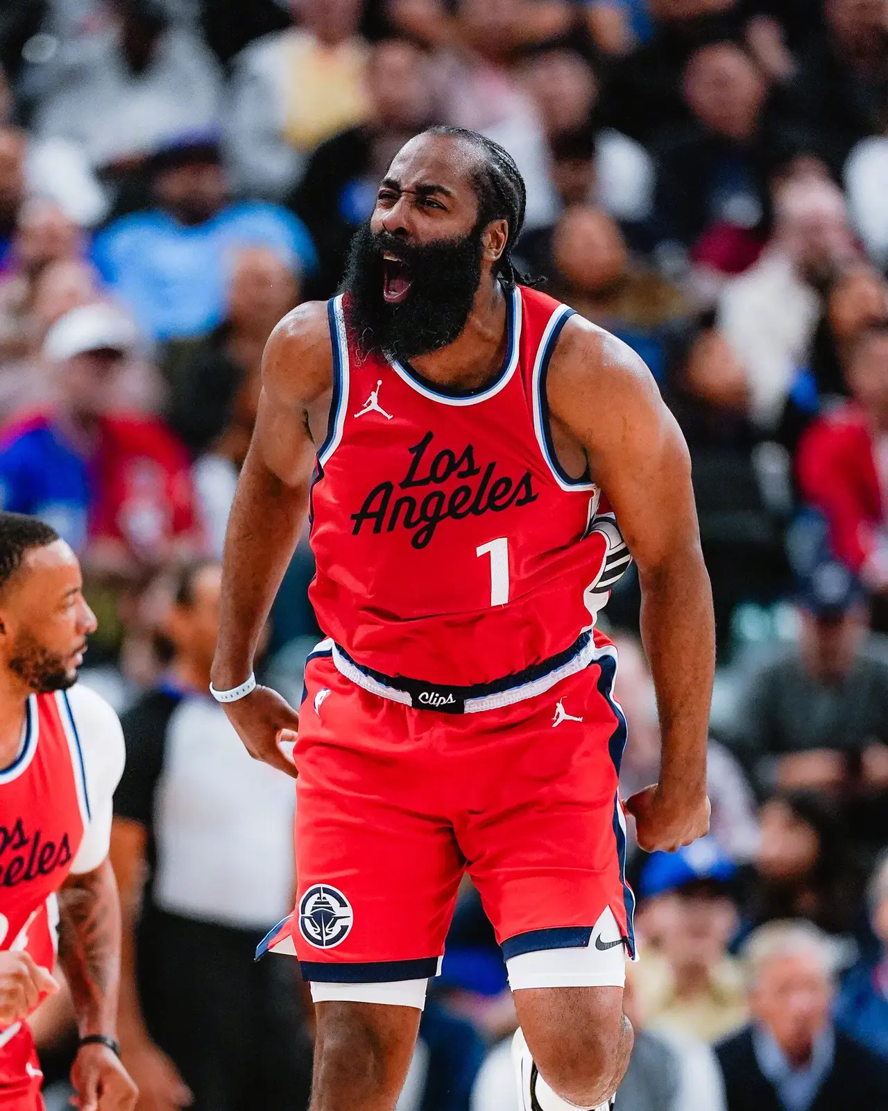 快船逆转太阳,莱昂纳德关键三分 快船逆转太阳,莱昂纳德关键三分